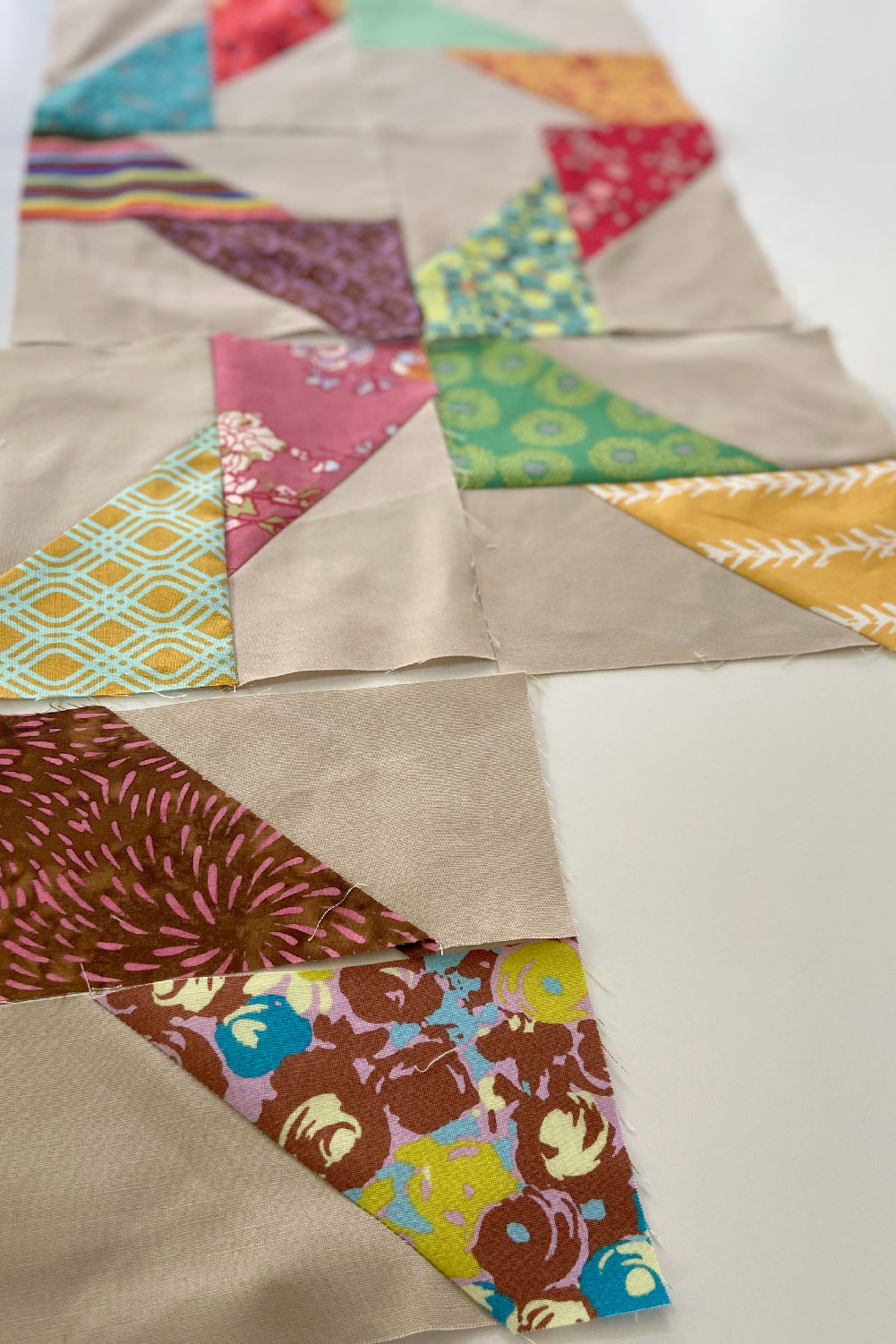 How to Make a Twisting Rail Fence Quilt Block Aunt Ems Quilts